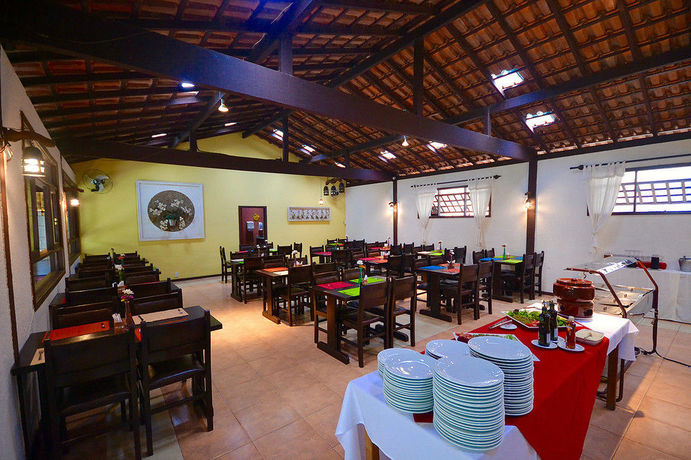 Imagen de la piscina del Hotel Vila Bavaria. Foto 16