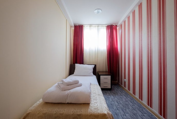 Imagen de la habitación del Hotel Vila Bulevar. Foto 14