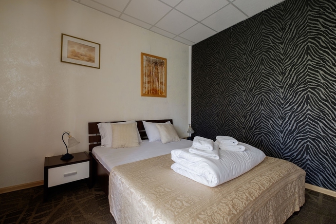 Imagen de la habitación del Hotel Vila Bulevar. Foto 15