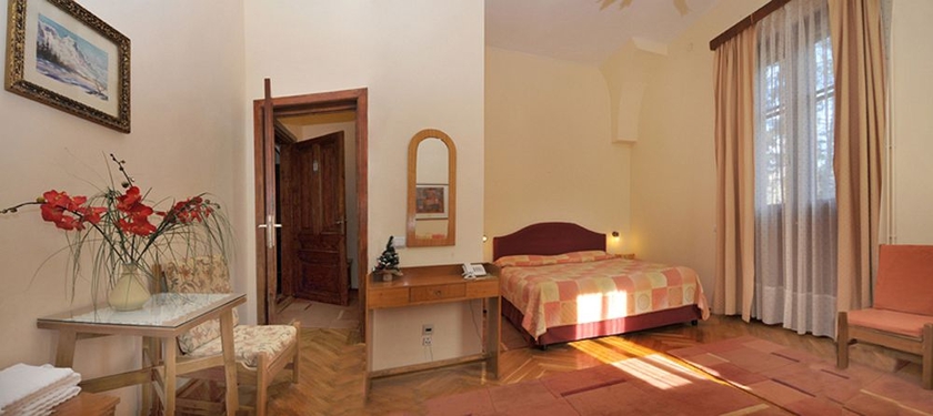 Imagen de la habitación del Hotel Vila Camelia Sinaia. Foto 4