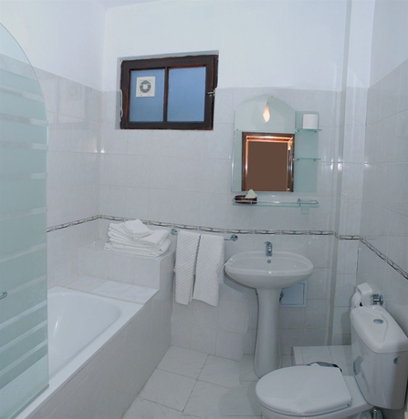 Imagen de la habitación del Hotel Vila Camelia Sinaia. Foto 8