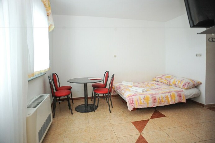 Imagen de la habitación del Hotel Vila Caska. Foto 21