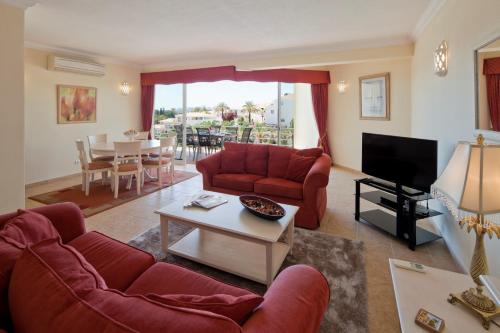 Imagen de la habitación del Hotel Vila Castelo Parque. Foto 12