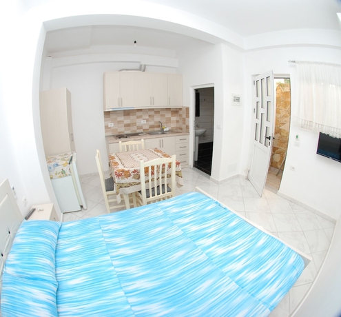 Imagen de la habitación del Hotel Vila Celi. Foto 2