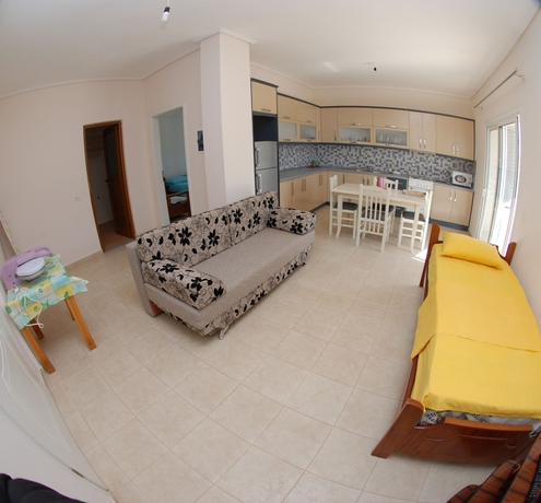 Imagen de la habitación del Hotel Vila Celi. Foto 19
