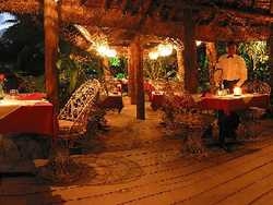 Imagen del bar/restaurante del Hotel Vila Chaumieres. Foto 4