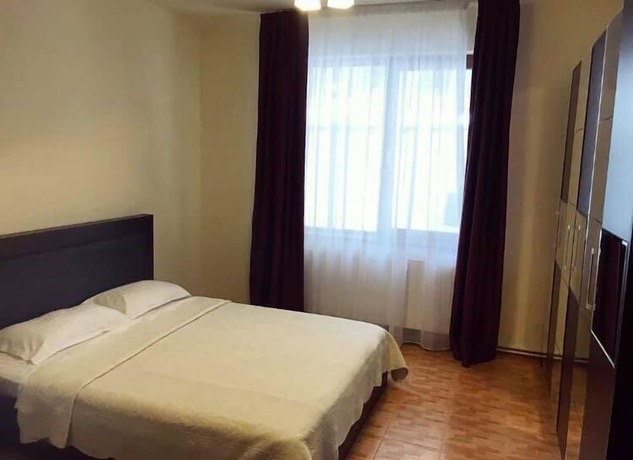 Imagen de la habitación del Hotel Vila Cristalfrost. Foto 12