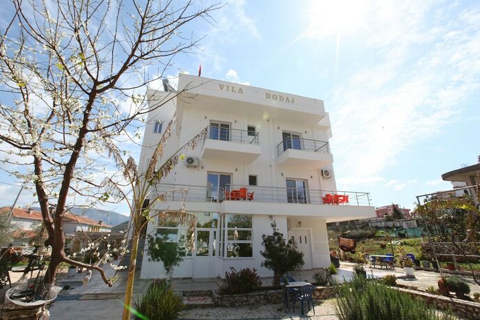 Imagen general del Hotel Vila Dodaj. Foto 12