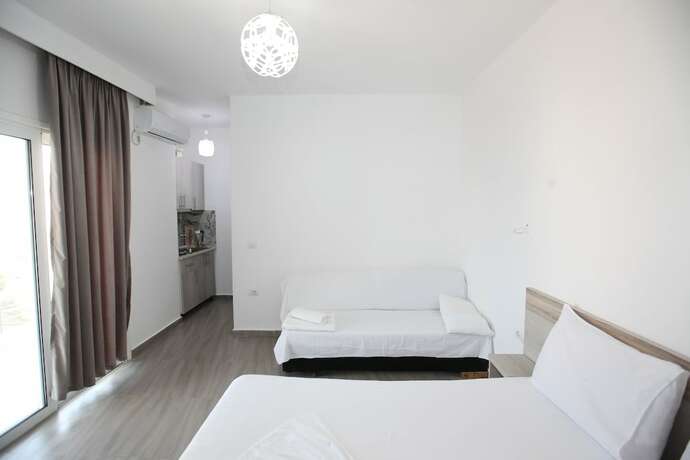 Imagen de la habitación del Hotel Vila Dodaj. Foto 20