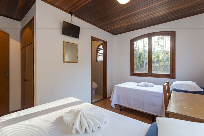 Imagen de la habitación del Hotel Vila Dom Bosco. Foto 16