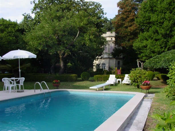 Imagen de la piscina del Hotel Vila Duparchy. Foto 15