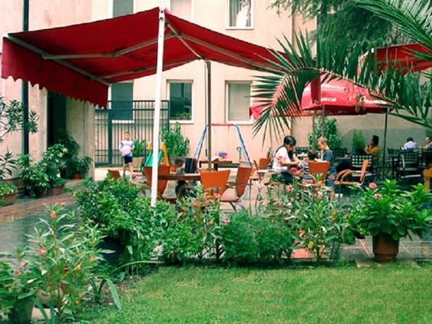 Imagen general del Hotel Vila E Arte. Foto 7