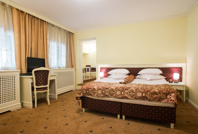 Imagen de la habitación del Hotel Vila Economat. Foto 2