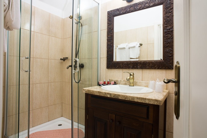 Imagen de la habitación del Hotel Vila Economat. Foto 14