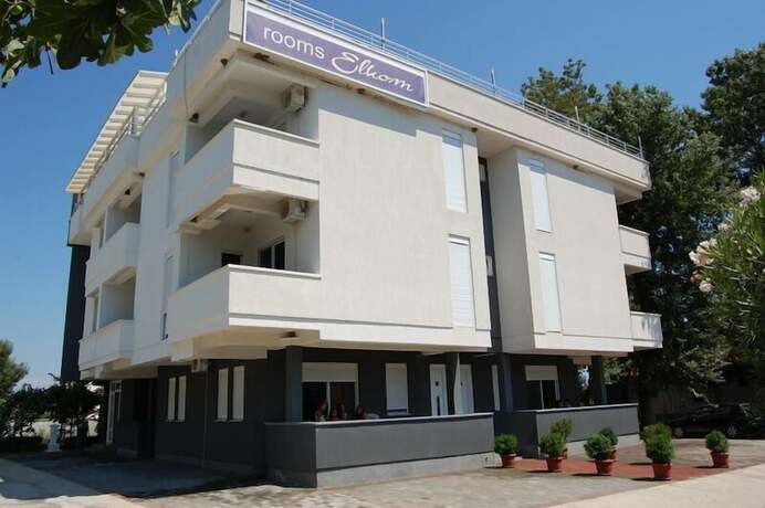 Imagen general del Hotel Vila Elkom. Foto 6