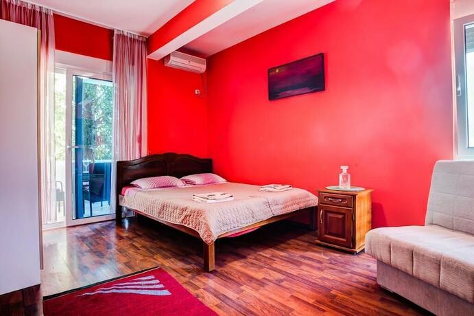 Imagen de la habitación del Hotel Vila Elkom. Foto 17