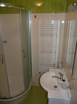 Imagen de la habitación del Hotel Vila Emma. Foto 7