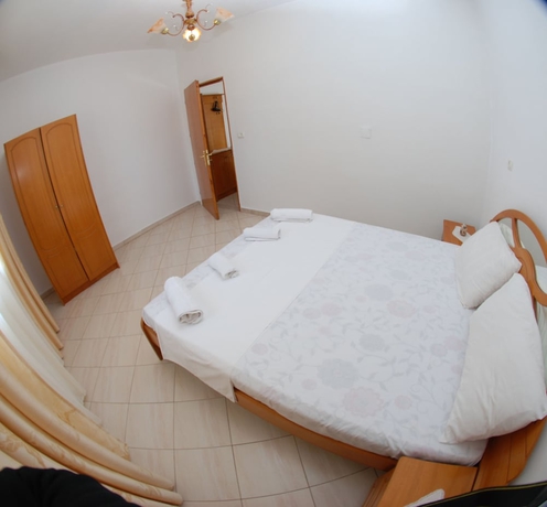 Imagen de la habitación del Hotel Vila Enea. Foto 9