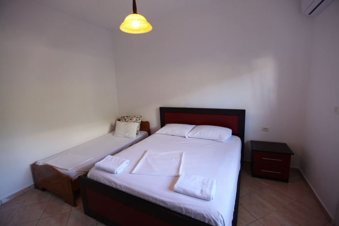 Imagen de la habitación del Hotel Vila Enea. Foto 10