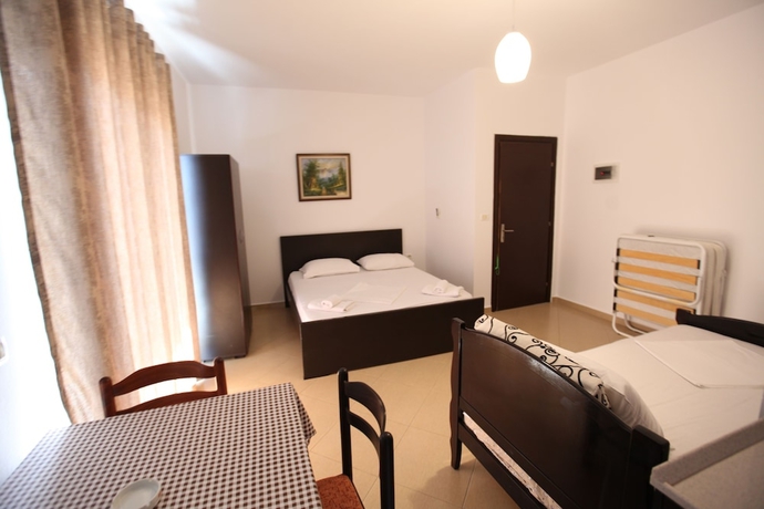 Imagen de la habitación del Hotel Vila Enea. Foto 18