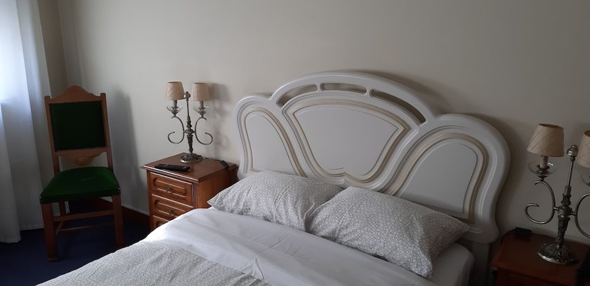 Imagen de la habitación del Hotel Vila Esteves. Foto 2