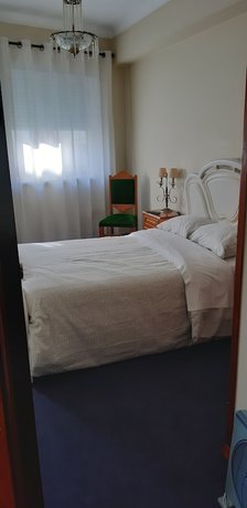 Imagen de la habitación del Hotel Vila Esteves. Foto 4