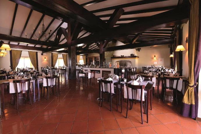 Imagen del bar/restaurante del Hotel Vila Gale Alentejo Vineyards (clube De Campo). Foto 4