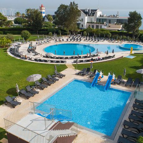 Imagen de la piscina del Hotel Vila Gale Cascais. Foto 15