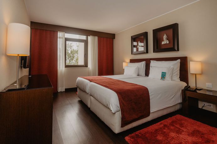 Imagen de la habitación del Hotel Vila Gale Cascais. Foto 12