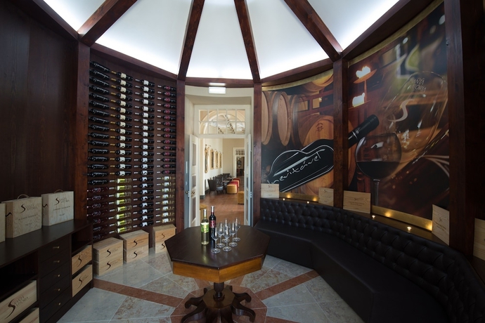 Imagen de los interiores del Hotel Vila Gale Collection Palacio Dos Arcos. Foto 14