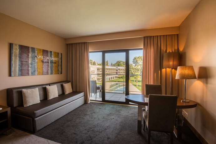 Imagen de la habitación del Hotel Vila Gale Collection Palacio Dos Arcos. Foto 11