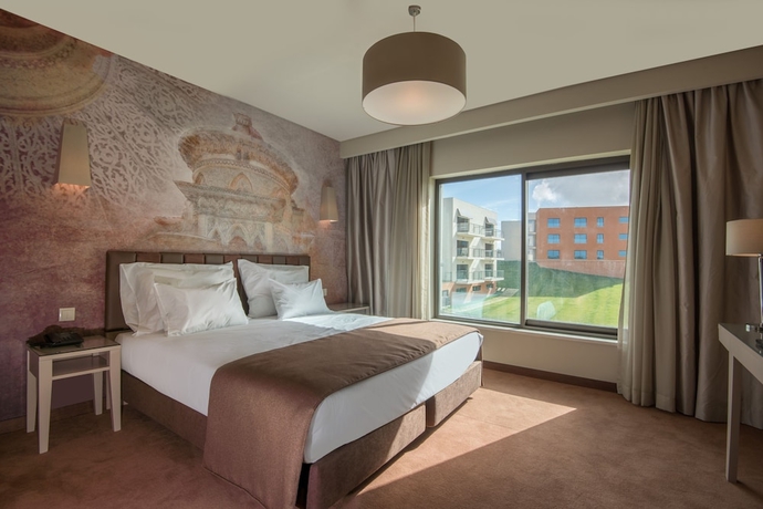 Imagen de la habitación del Hotel Vila Gale Collection Sintra. Foto 15