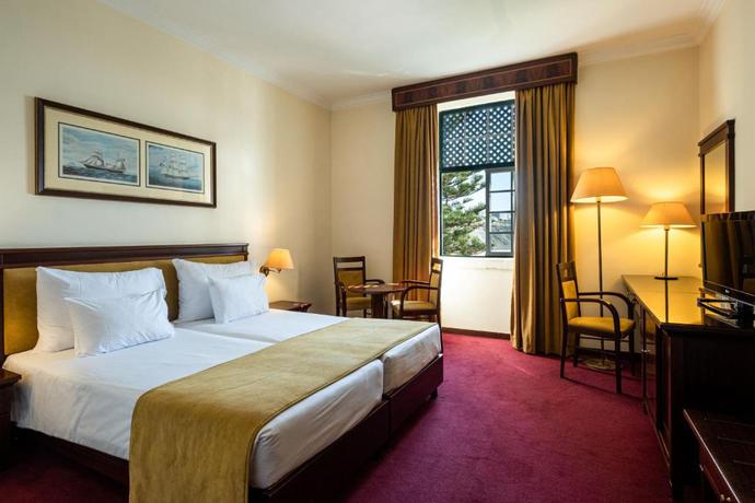 Imagen de la habitación del Hotel Vila Gale Ericeira. Foto 7