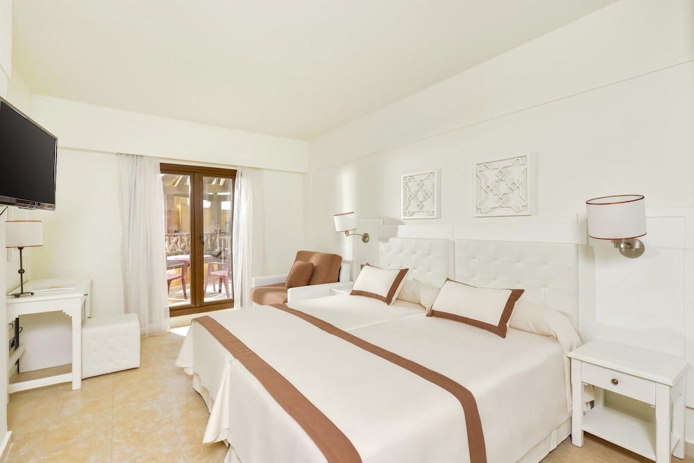 Imagen de la habitación del Hotel Vila Gale Isla Canela. Foto 4