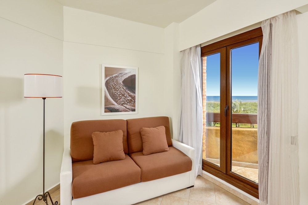 Imagen de la habitación del Hotel Vila Gale Isla Canela. Foto 9