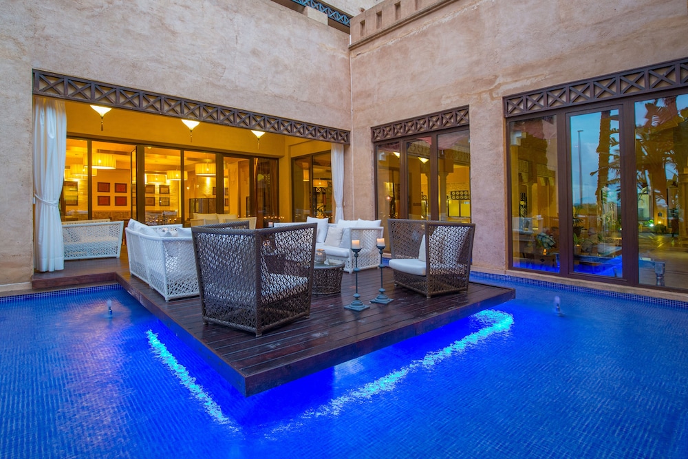 Imagen de la piscina del Hotel Vila Gale Isla Canela. Foto 15