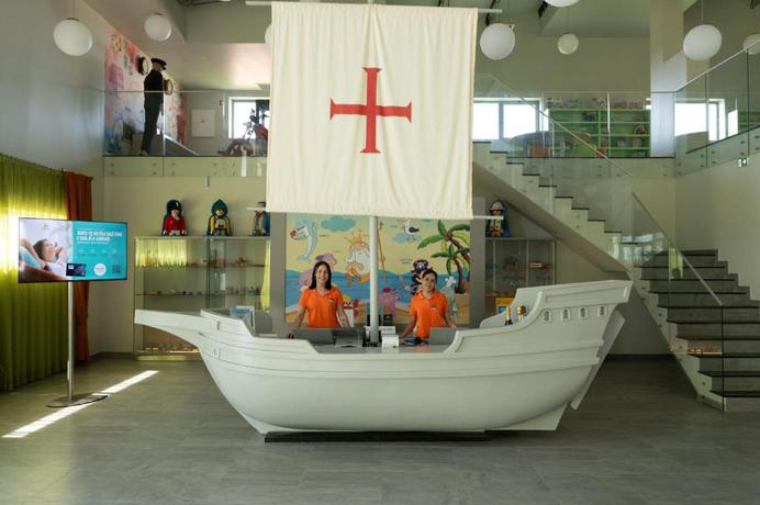 Imagen general del Hotel Vila Gale Nep Kids. Foto 10