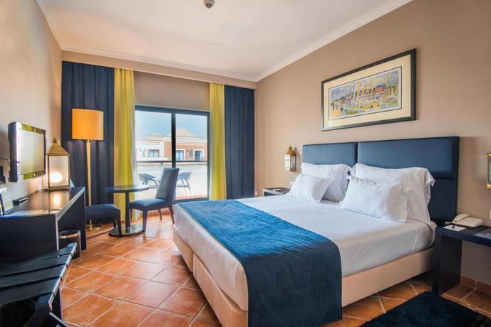 Imagen de la habitación del Hotel Vila Gale Tavira. Foto 3