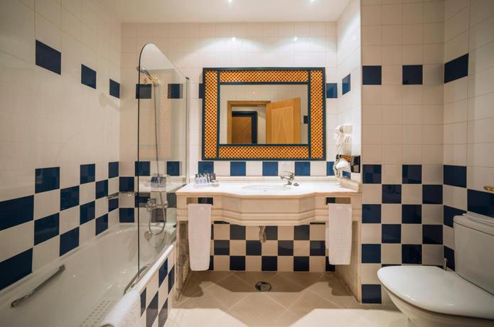 Imagen de la habitación del Hotel Vila Gale Tavira. Foto 4