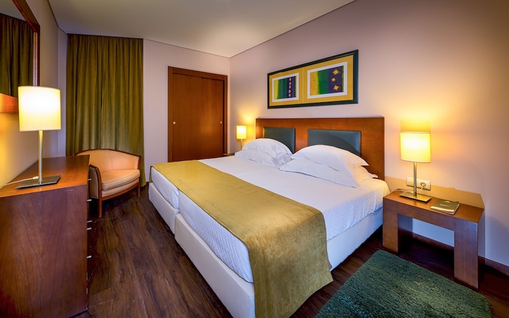 Imagen de la habitación del Hotel Vila Galé Atlântico. Foto 5