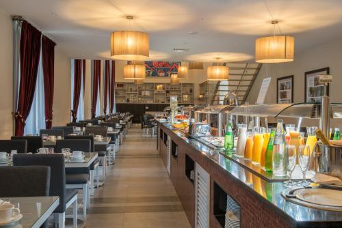 Imagen del bar/restaurante del Hotel Vila Galé Casas d'Elvas. Foto 2