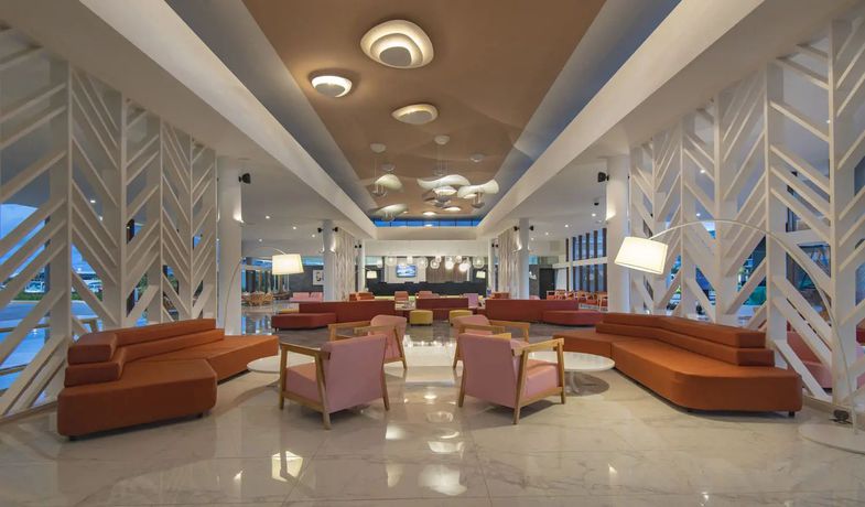 Imagen de los interiores del Hotel Vila Gal&eacute; Cayo Pared&oacute;n. Foto 11