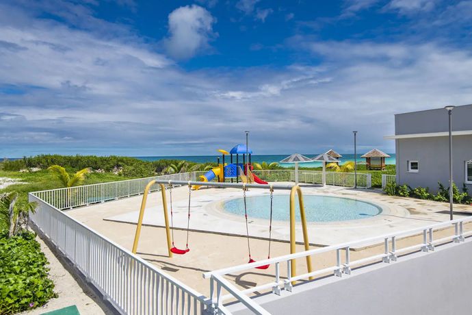 Imagen de la piscina del Hotel Vila Gal&eacute; Cayo Pared&oacute;n. Foto 14