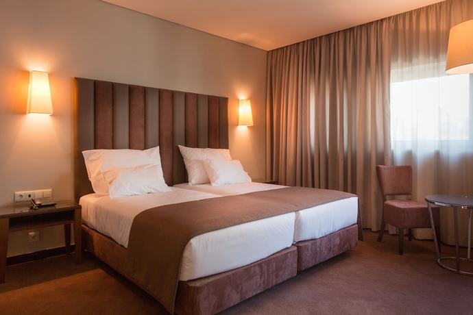 Imagen de la habitación del Hotel Vila Galé Collection Braga. Foto 13