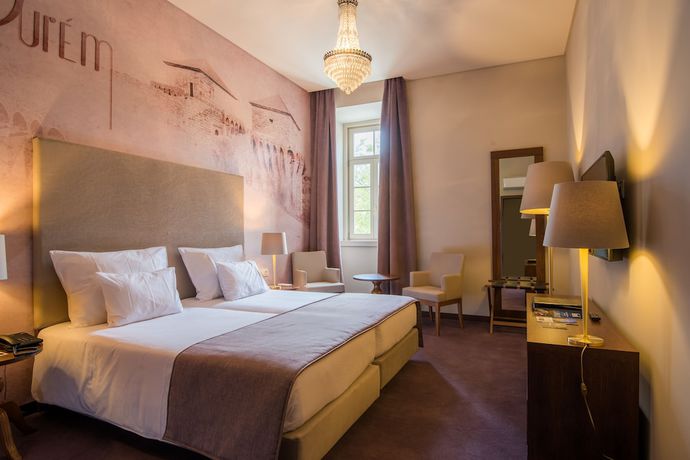 Imagen de la habitación del Hotel Vila Gal&eacute; Collection Elvas. Foto 11