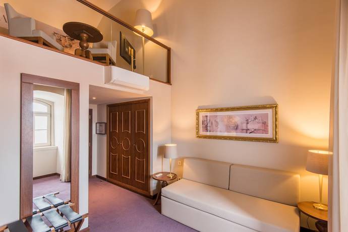 Imagen de la habitación del Hotel Vila Gal&eacute; Collection Elvas. Foto 14