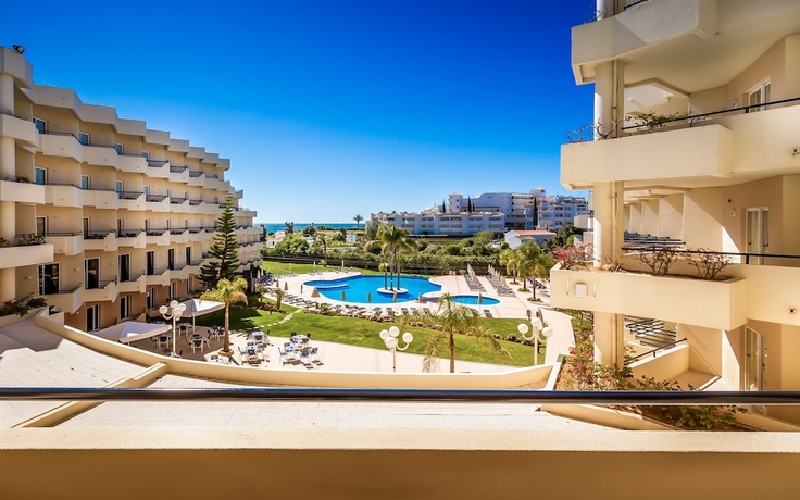 Imagen de la habitación del Hotel Vila Galé Náutico. Foto 5