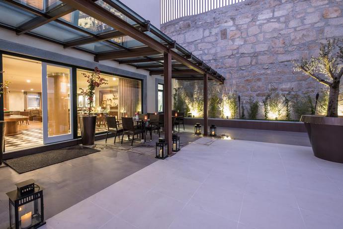 Imagen general del Hotel Vila Galé Porto Ribeira. Foto 14