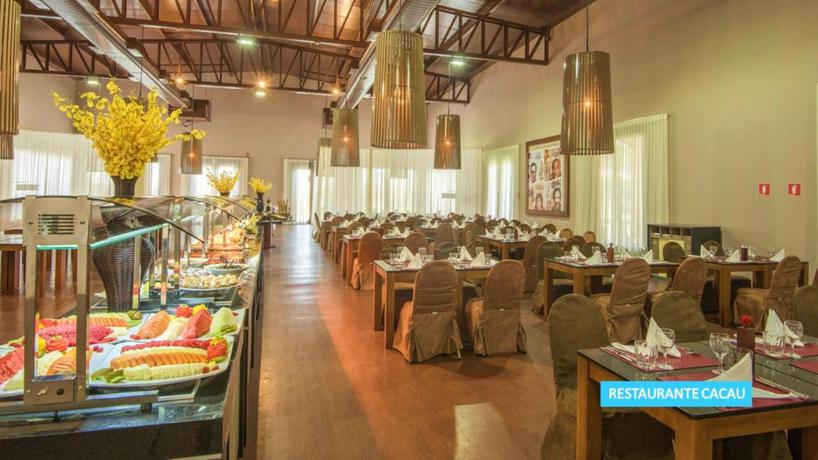 Imagen del bar/restaurante del Hotel Vila Galé Resort Marés - All Inclusive. Foto 2