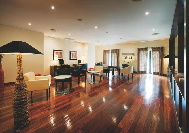 Imagen de los interiores del Hotel Vila Galé Santa Cruz. Foto 5